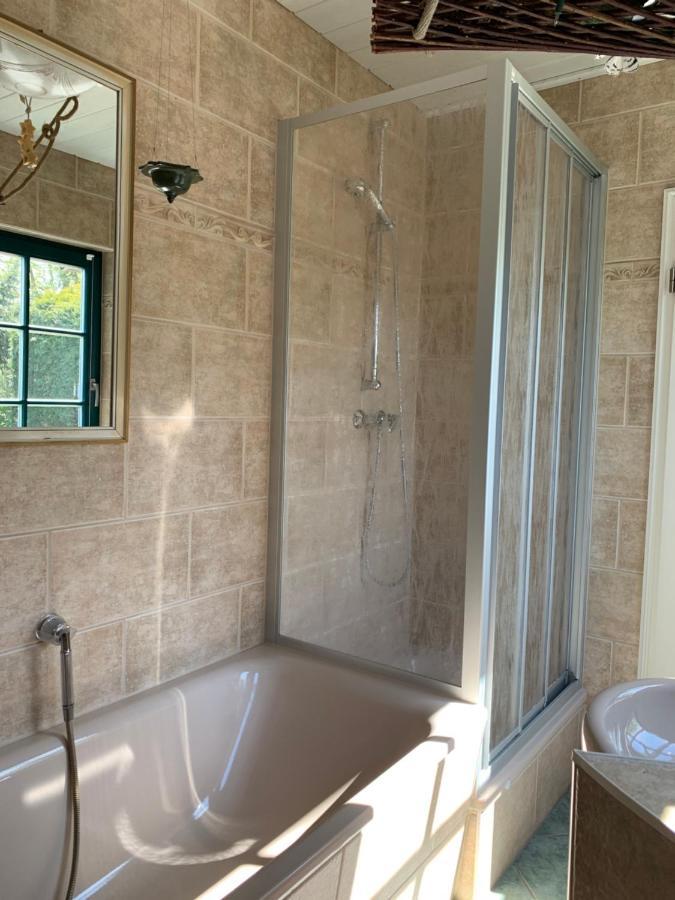 „Rentmeisterhaus Basedow“ Basedow  Buitenkant foto